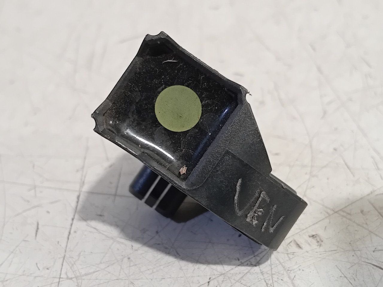 Airbag sensor BMW iX, Onderdelen@venauto.nl, Van der Ven Autorecycling B.V., Gebruikt, Ettenseweg 76, 4706 PB Roosendaal, The Netherlands