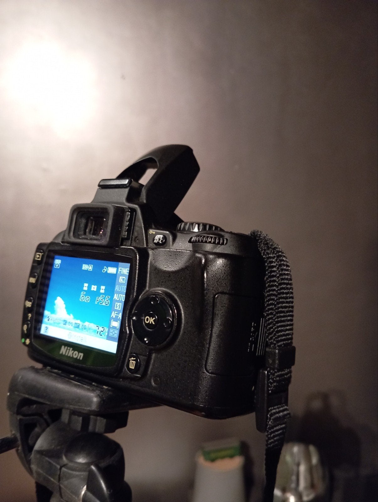 Nikon D40 digitale camera (complete set met 3 lenzen), Audio, Tv en Foto, Ophalen, Zo goed als nieuw, Ingebouwde lamp, Geheugenkaart