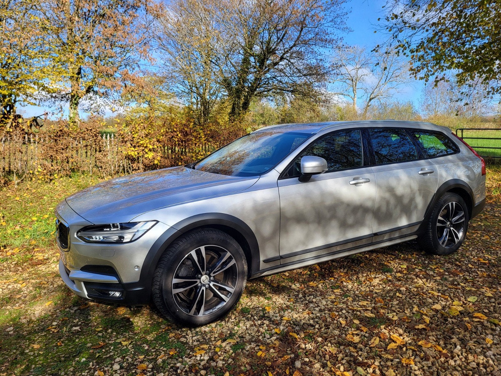 Volvo V90 XC T5, Autos, Cuir, Argent ou Gris, V90, Euro 6