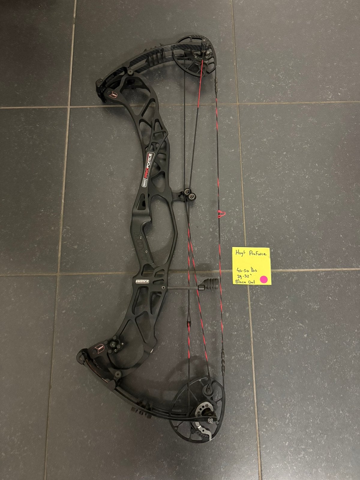 Hoyt ProForce 40/50 pond, Enlèvement ou Envoi, Utilisé, Arc à poulies