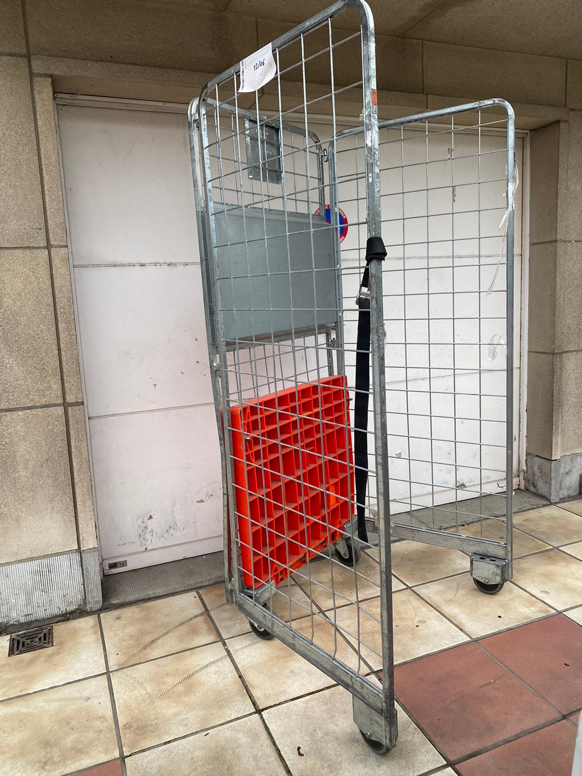 Transportwagen voor rolcontainers, Doe-het-zelf en Bouw, Ophalen, Zo goed als nieuw