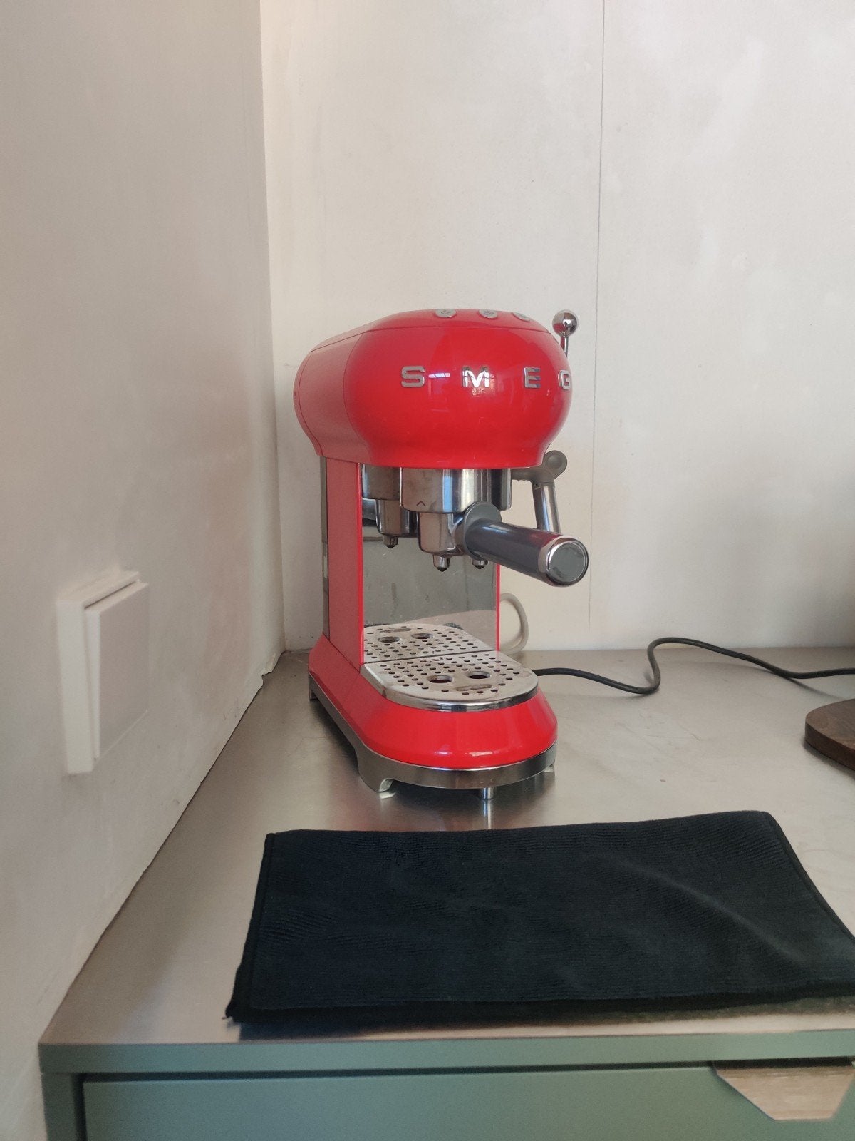 SMEG espressomachine, Electroménager, Cafetières, Enlèvement ou Envoi, Comme neuf, Machine à espresso