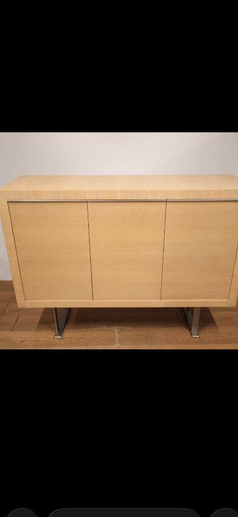 Groot, strak, dressoir in licht eikenhout, Ophalen, Eikenhout