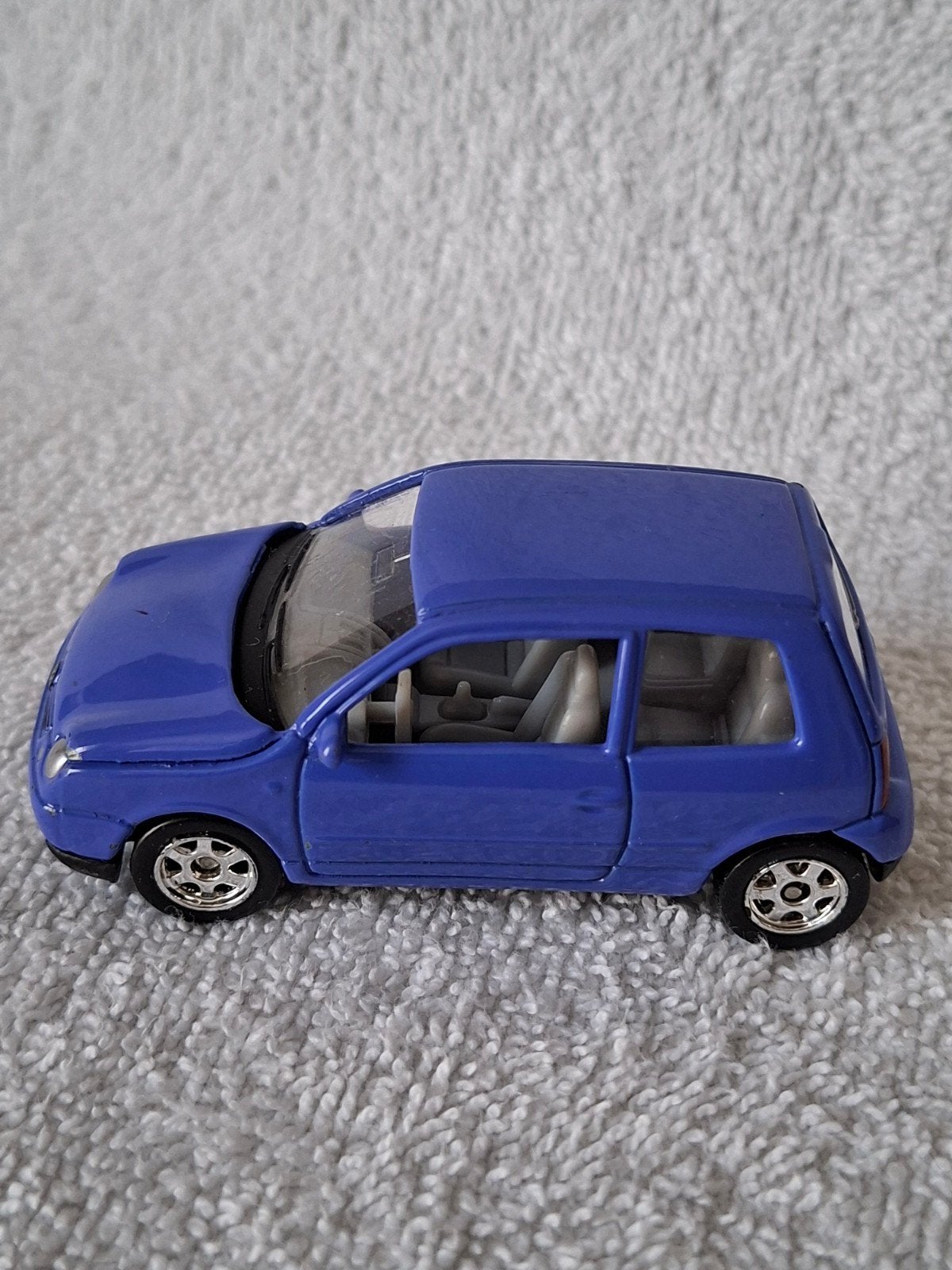 welly vw lupo, Ophalen, Zo goed als nieuw
