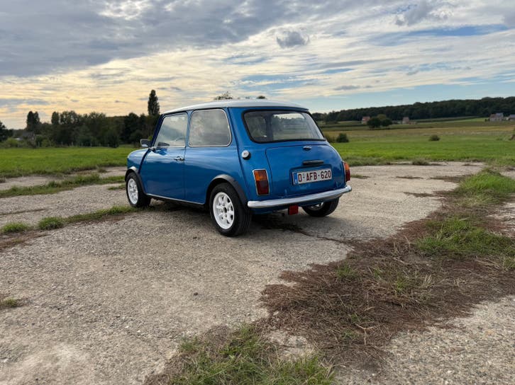 Magnifique Mini de collection, très soigneusement restaurée, Autos, Achat, Boîte manuelle, Noir, Particulier