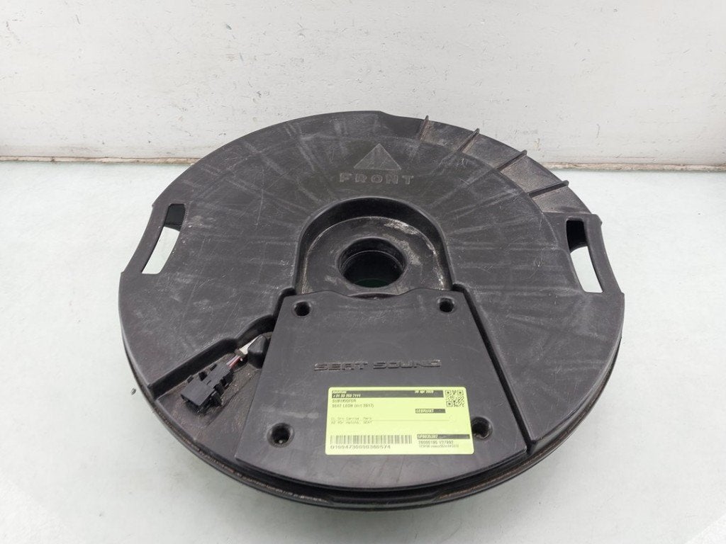 SUBWOOFER Seat Leon (5FB) (01-2012/08-2020) (|5F0035382|), Gebruikt, Service@seat.de, Seat Deutschland GmbH, Seat