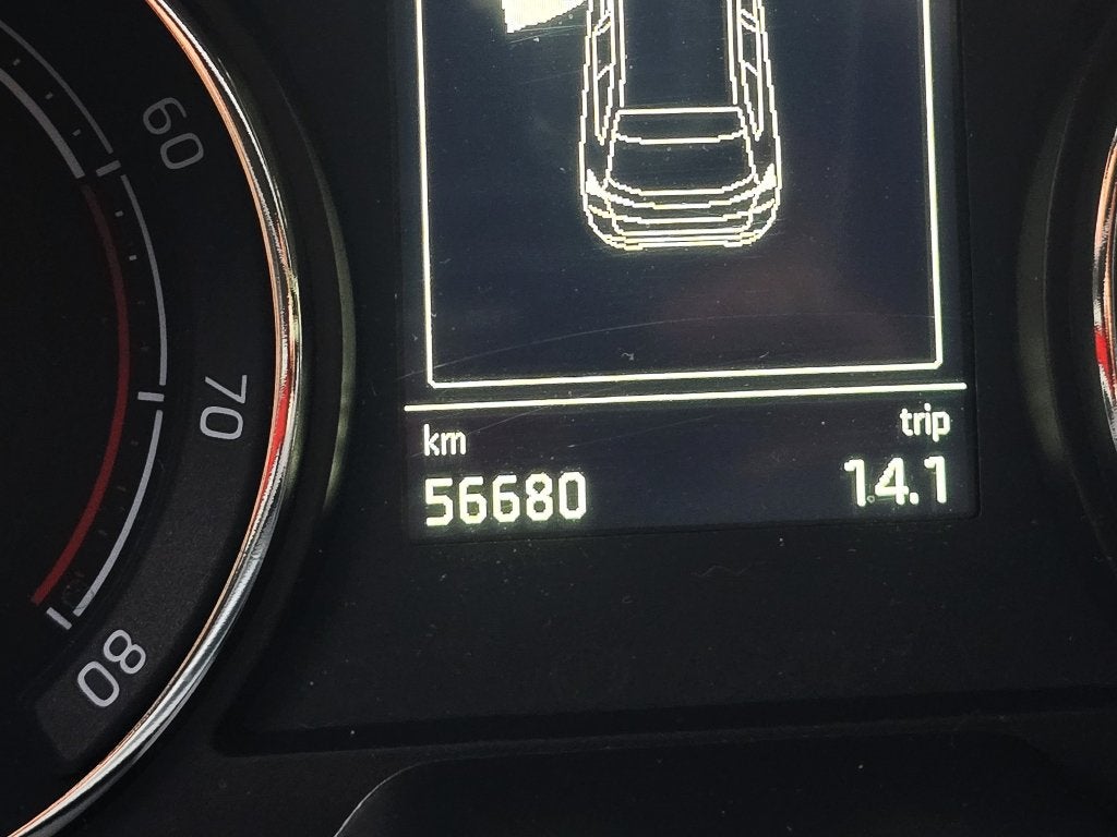 ✔SKODA KAMIQ 1.0TSI AUTOMATIC Style 2022 ° Virtual cockpit…, Auto's, Stof, Emergency brake assist, Zwart, Bedrijf