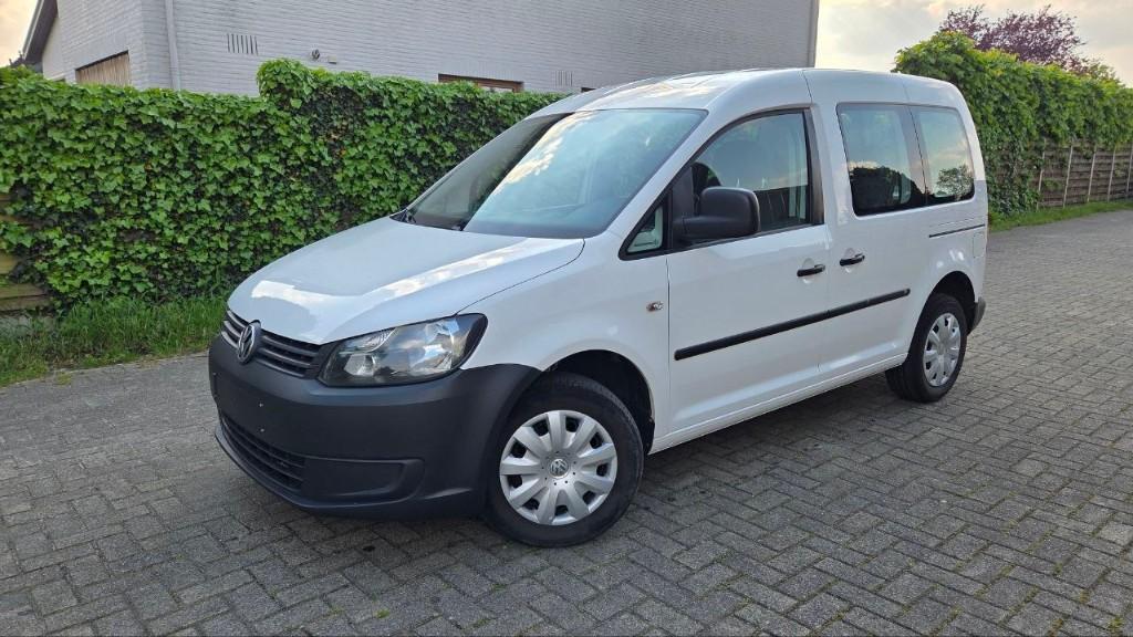 Volkswagen Caddy 1.2i van 2013, goede staat, Auto's, Euro 5, Monovolume, Caddy Combi, Wit