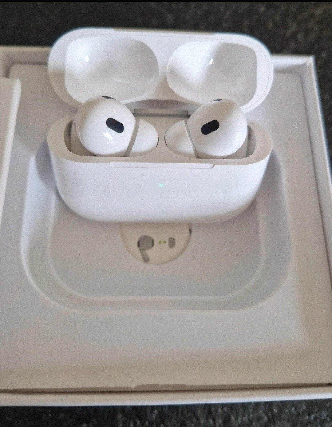 Air pods pro (2nd generation) Apple, In gehoorgang (in-ear), Nieuw, Ophalen of Verzenden, Apple