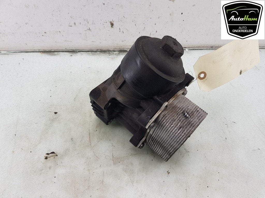 BOITIER FILTRE HUILE Skoda Fabia II (5J) (01-2006/12-2014), Dhr. J. Ham, Administratie@autoham.nl, Utilisé, Skoda