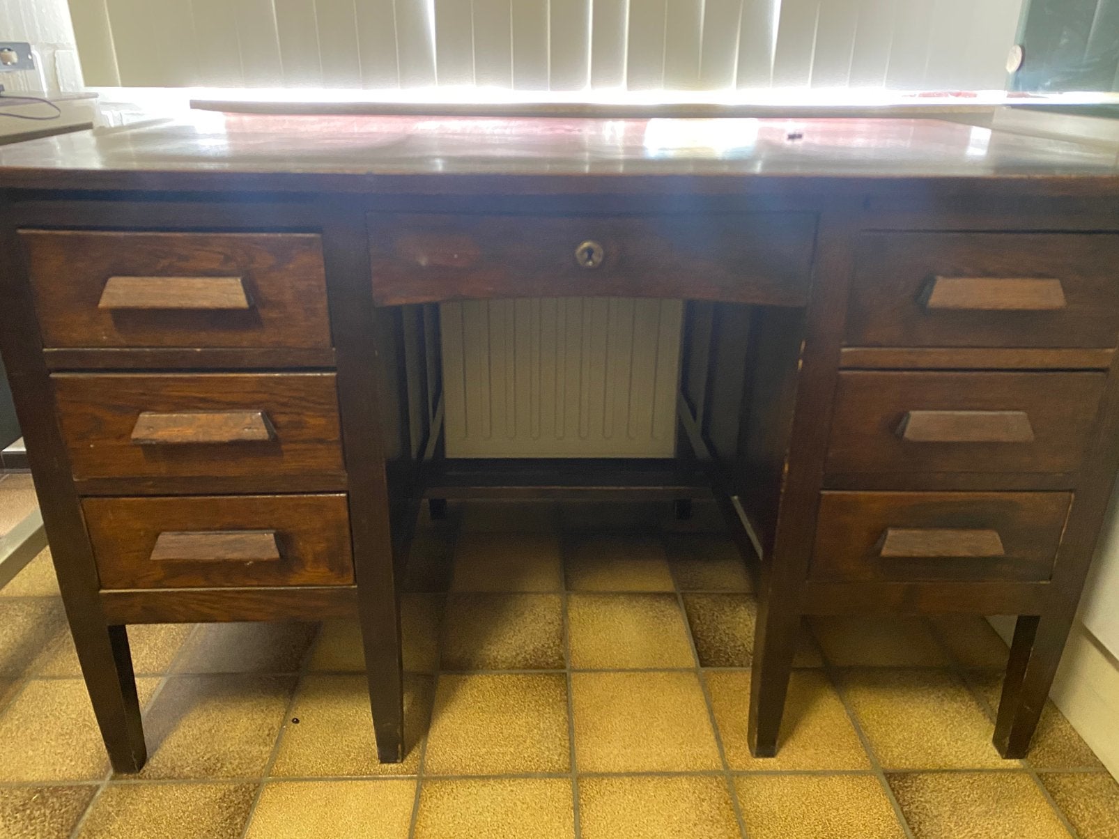 Bureau, Antiek en Kunst, Ophalen