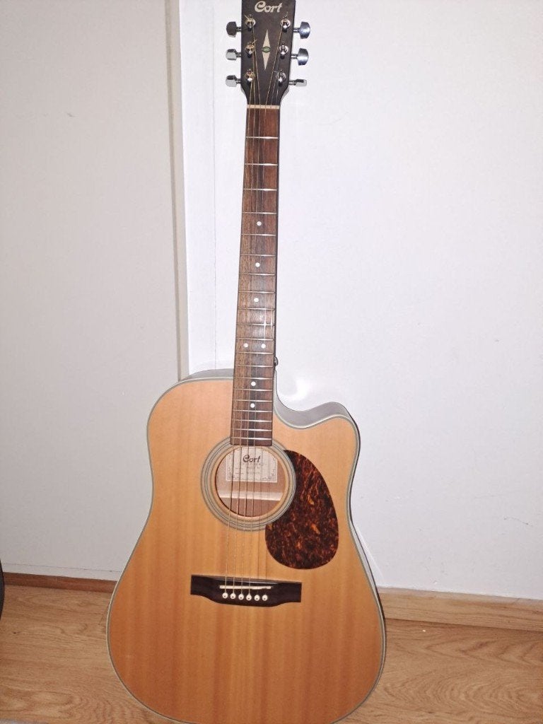 Guitare électro-acoustique Cort - révisée par luthier, Enlèvement, Comme neuf, Autres types, Avec valise