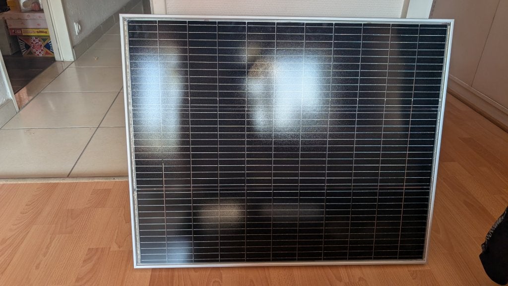 Bifaciale zonnepanelen 100W, Doe-het-zelf en Bouw, Zonnepanelen en Toebehoren, Zo goed als nieuw, Paneel, 100 tot 200 wattpiek