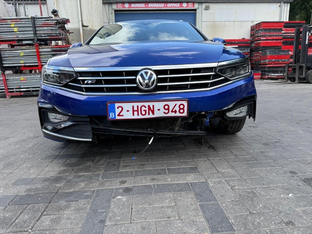 VOLKSWAGEN PASSAT VAIRANT 1.5TSI/150cv/R-Line/ Automat/98km!, Autos, Cuir, Achat, Entreprise, Entretenue par le concessionnaire