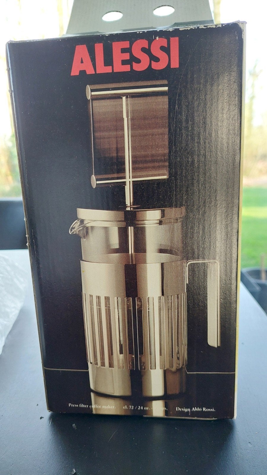 Alessi koffiekan, Ophalen