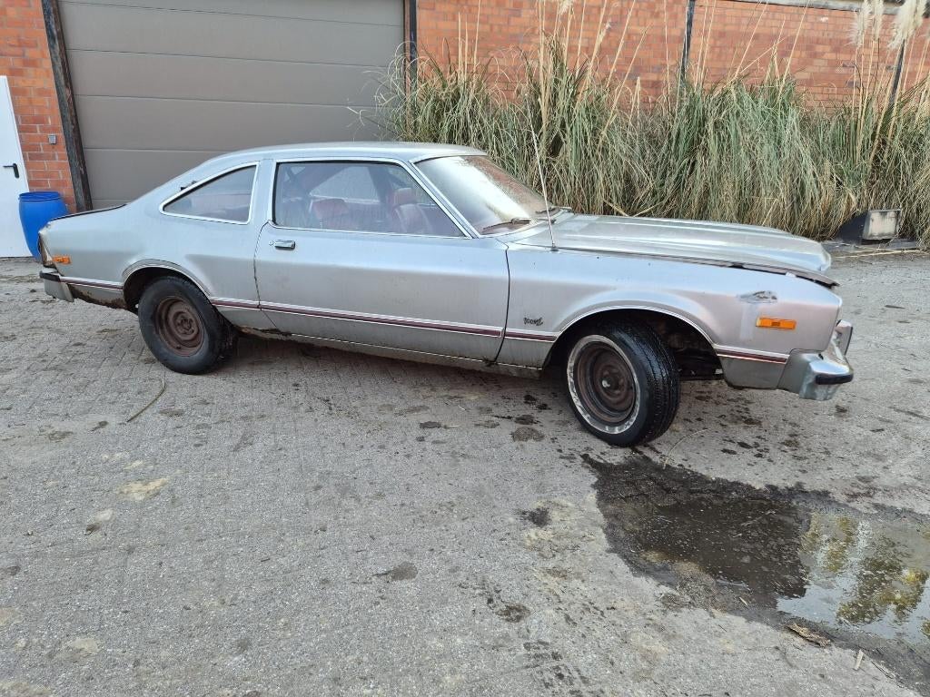 Auto plymouth, Auto's, Automaat, 4 zetels, Achterwielaandrijving, Leder