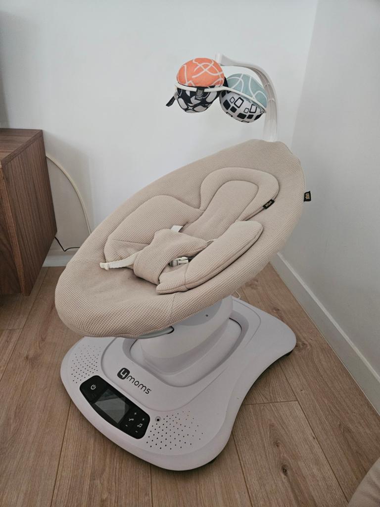 Schommelstoel 4Moms Mamaroo 4, Kinderen en Baby's, Wipstoeltjes, Ophalen, Schommelstoel