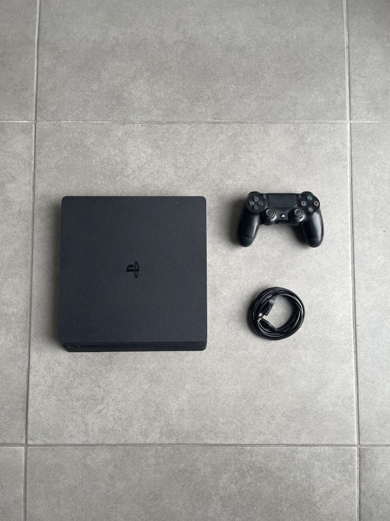 PlayStation 4 Slim 1TB + 1 controller + stroomkabel, Ophalen of Verzenden, Zo goed als nieuw, 1 TB, Met 1 controller