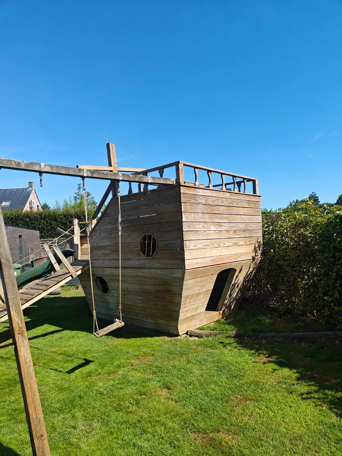 houten speelboot met schommel en glijbaan, Enlèvement, Toboggan