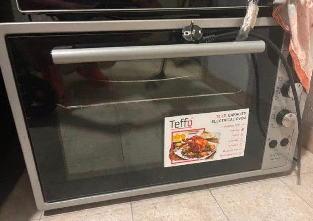 Teffo elektrische oven, Enlèvement, Four