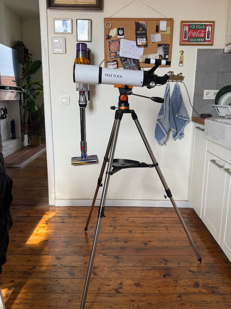 Telescoop van het merk Pixetool, Ophalen, Zo goed als nieuw, Met statief
