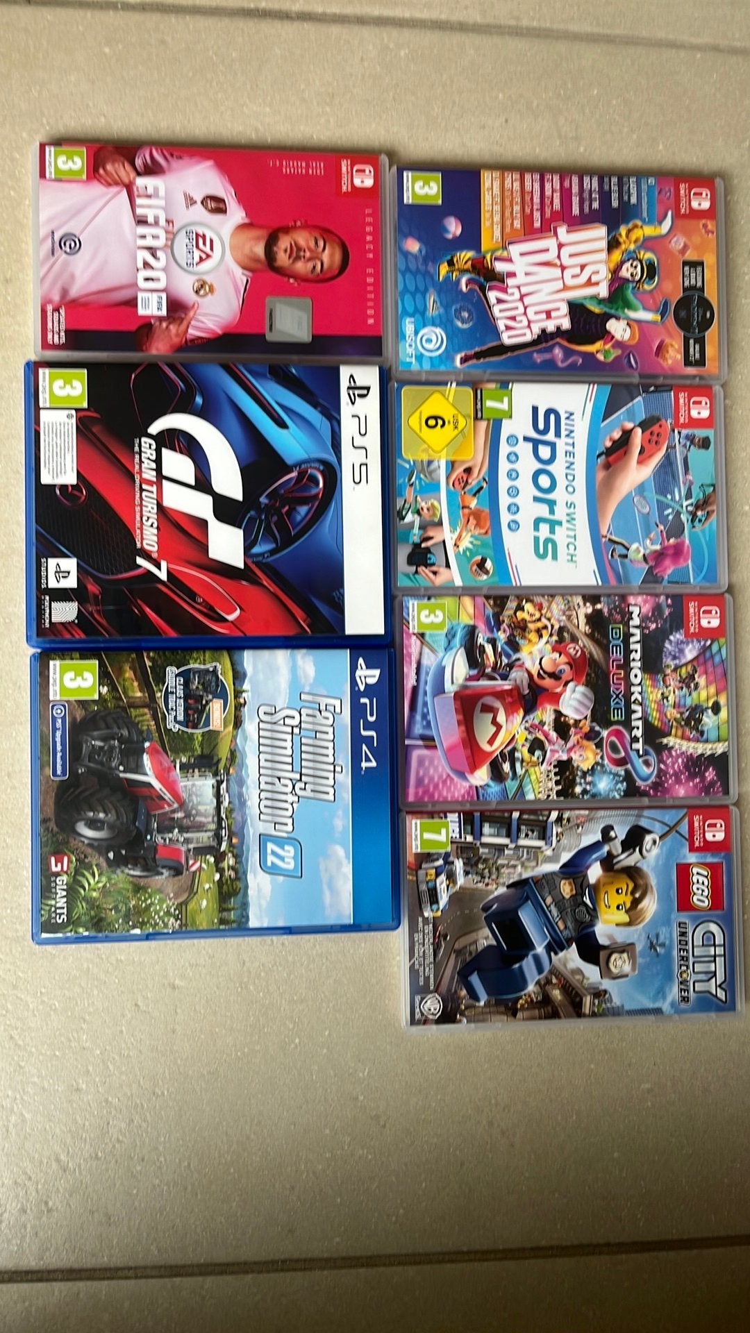 Spelletjes nitendo en PlayStation 4/5, Livres, Enlèvement ou Envoi, Comme neuf, Europe