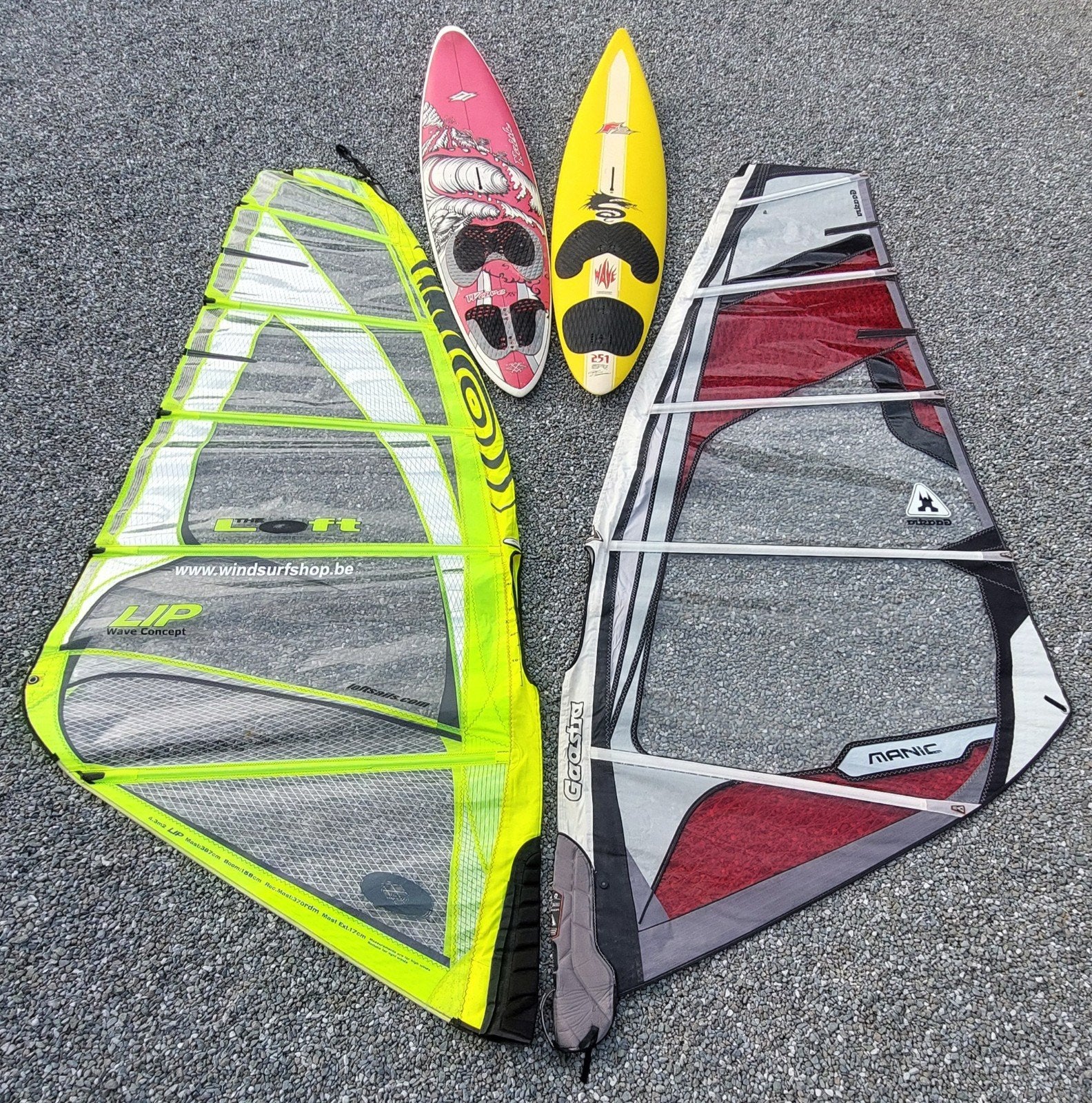 Loft sails lip 4.3 m² & Gaastra Manic 4.5 m² gratis F2 Naish, Watersport en Boten, Ophalen, Met zeil(en), 3.5 tot 5 m², Minder dan 250 cm