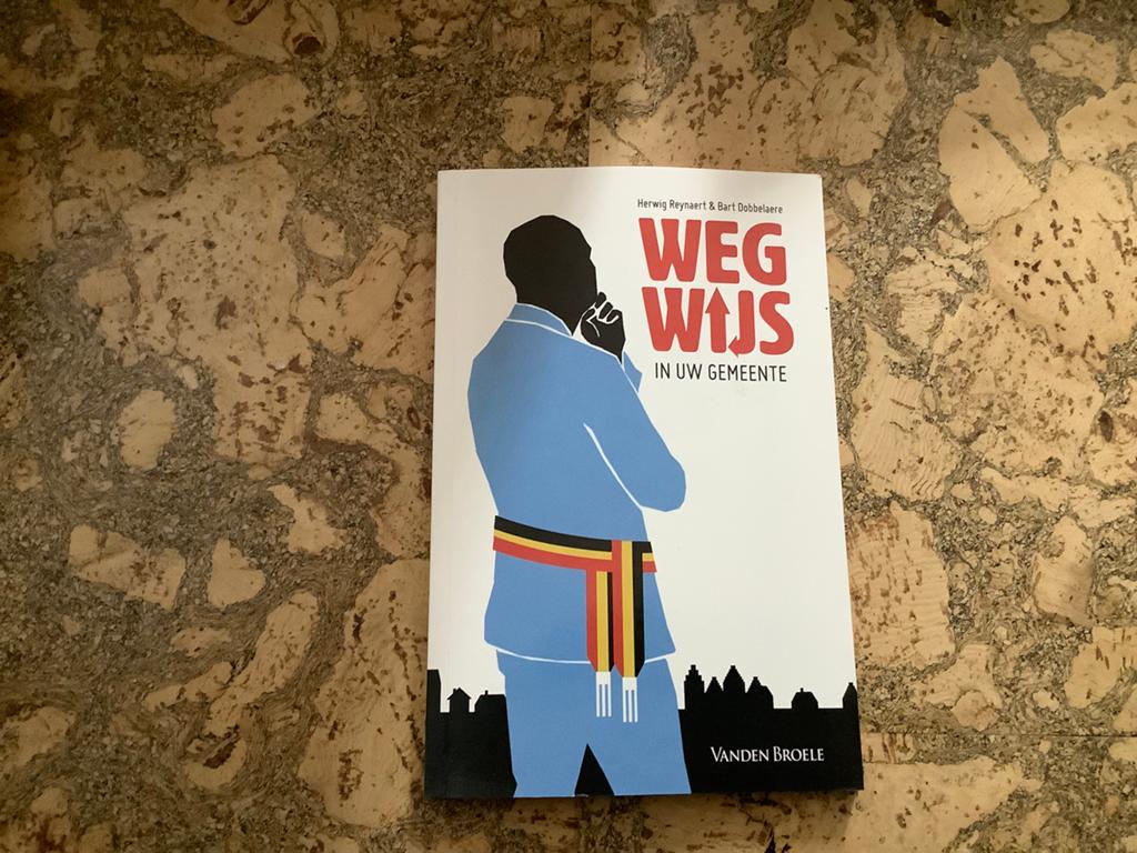 Bart Dobbelaere - Wegwijs in uw gemeente, Enlèvement ou Envoi, Bart Dobbelaere; Herwig Reynaert