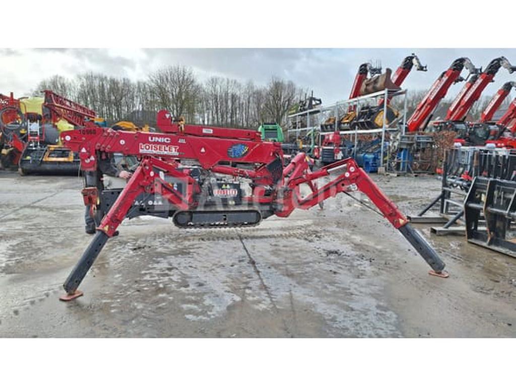 REF:10960 - Mini grue araignée Unic URW-295, Excavatrice