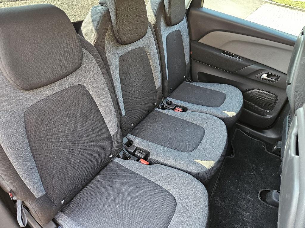 Citroen C4 Picasso SPACE TOURER 1.2 CT OK + CAR PASS, Autos, Citroën, Verrouillage central, Argent ou Gris, Achat, Euro 6
