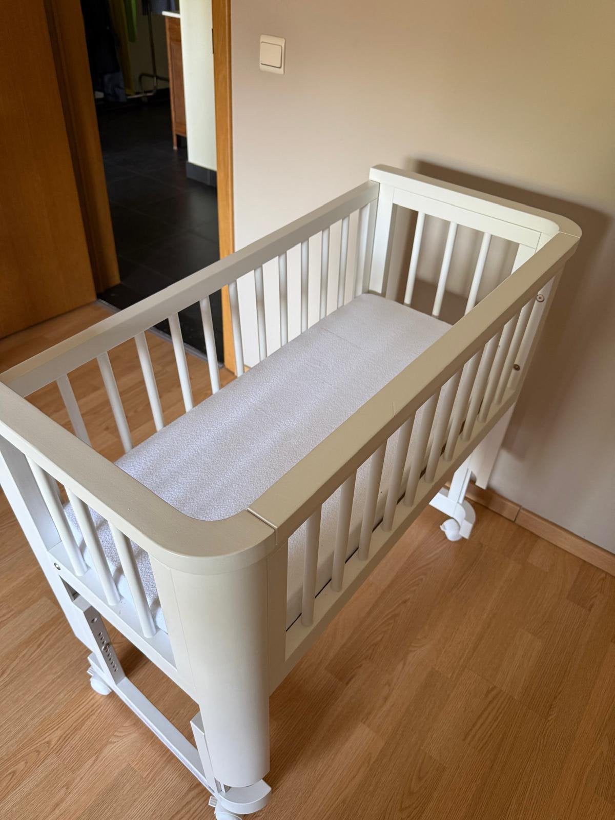 Co-sleeper Troll, Kinderen en Baby's, Ophalen, Zo goed als nieuw