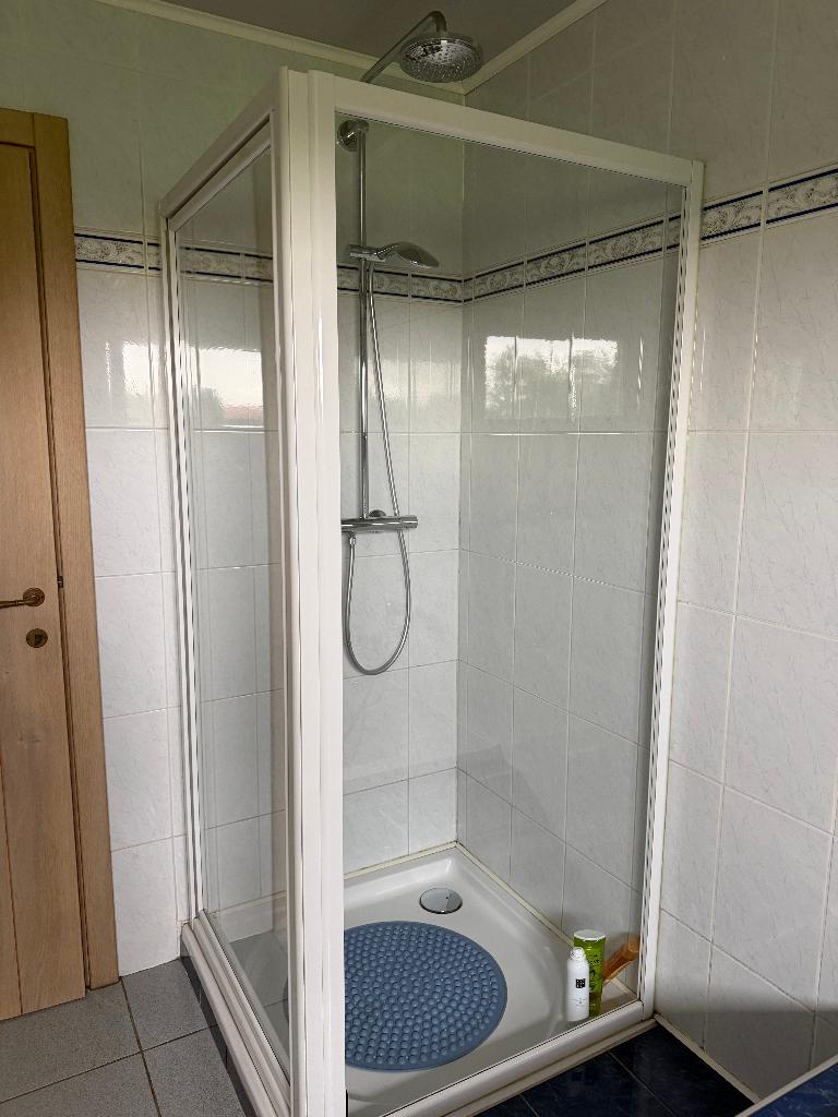 douchecabine en bad, Huis en Inrichting, Badkamer | Complete badkamers, Ophalen, Gebruikt