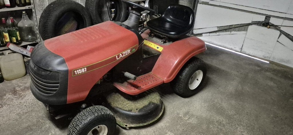 Tracteur tondeuse, Enlèvement, Utilisé