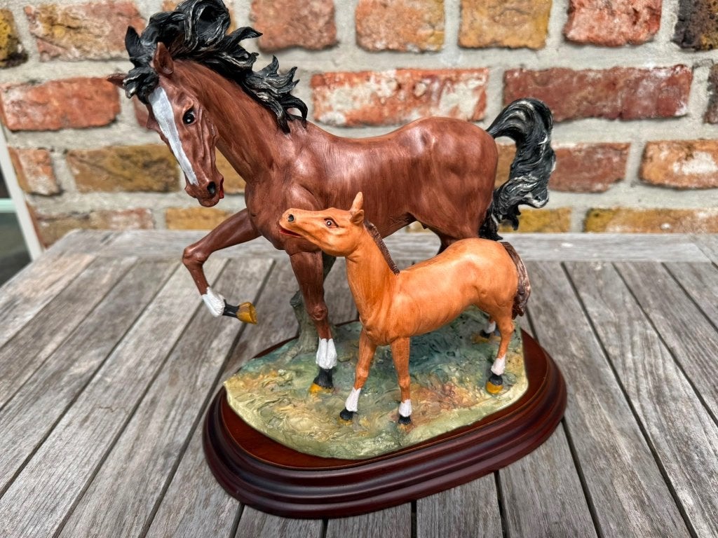 Beeld paard en veulen, Ophalen, Gebruikt