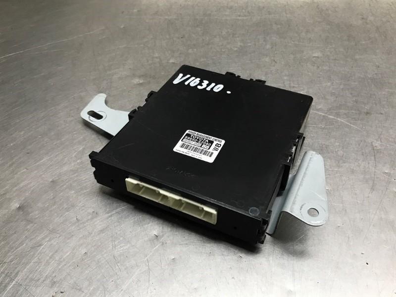 ORDINATEUR UNITE COMMANDE ELECTRONIQUE Toyota Verso S, Autos : Pièces & Accessoires, Électronique & Câbles, Toyota, Utilisé