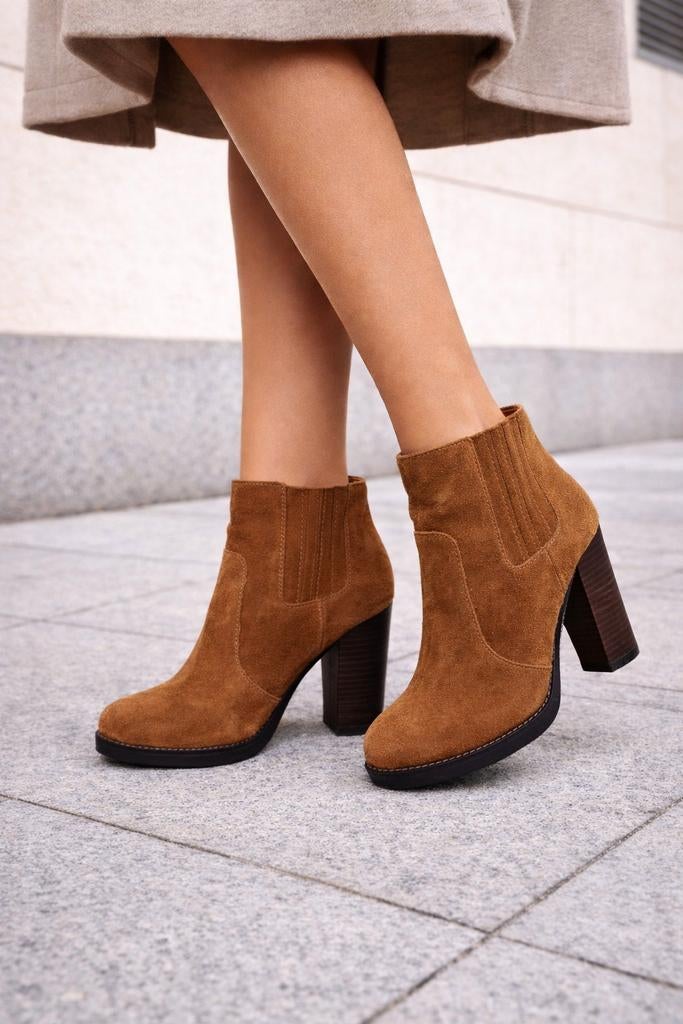 Booties van Buffalo London, Lage of Enkellaarzen, Ophalen of Verzenden, Zo goed als nieuw, Buffalo