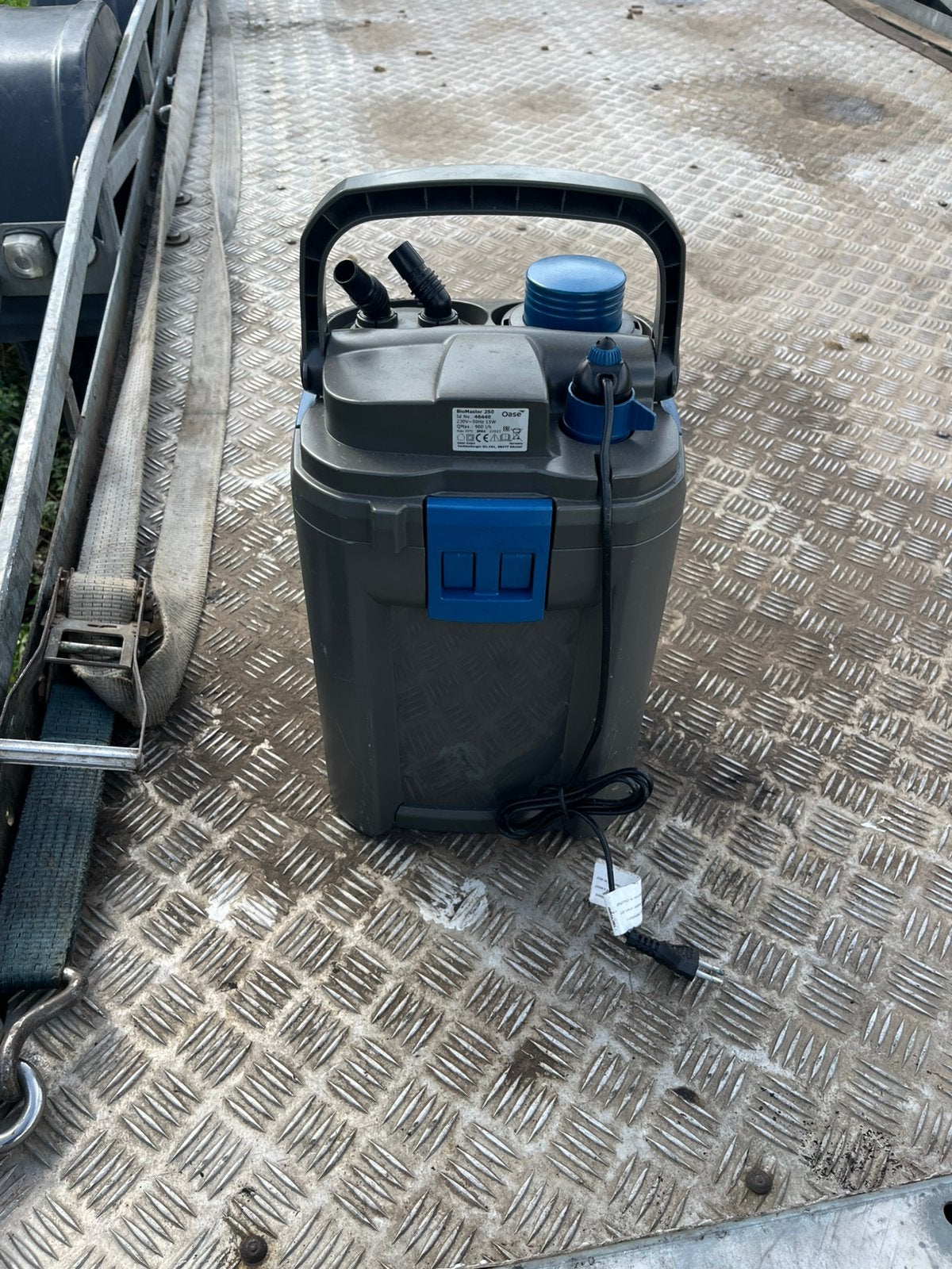 Nieuwe aquarium filter, Ophalen, Zo goed als nieuw, Filter, Oase