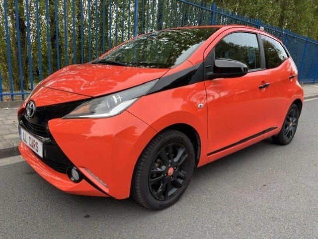 TOYOTA AYGO 1.0 VVT-i X-CITE CLIM // JANTES, Autos, Rouge, Euro 5, Achat, 998 cm³
