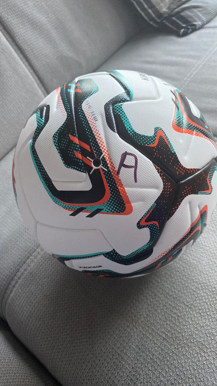 Matchbal Club Brugge, Ophalen