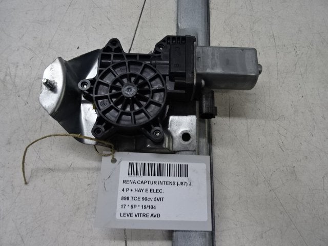 MOTEUR LEVE VITRE ELECTRIQUE AVANT DROIT Captur I (2R), Autos : Pièces & Accessoires, Renault, Utilisé, Peter-Huppertz-Straße 5
51063  Köln, DE