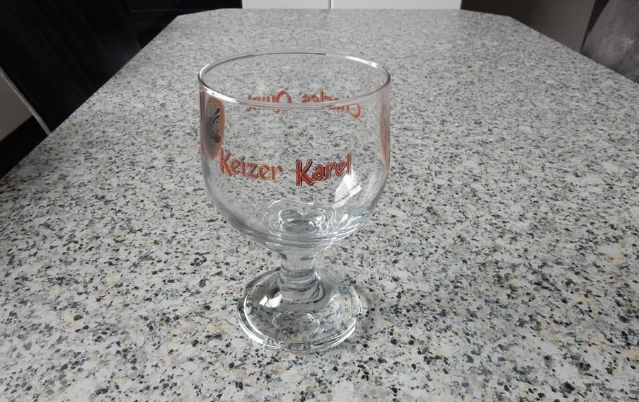 nr.155 - Bierglas keizer karel, Verzamelen, Biermerken, Ophalen of Verzenden, Zo goed als nieuw, Glas of Glazen