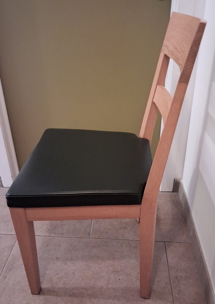 eiken stoelen met donkergroene lederen zitting, Huis en Inrichting, Stoelen, Ophalen, Overige kleuren, Zo goed als nieuw, Vijf, Zes of meer stoelen