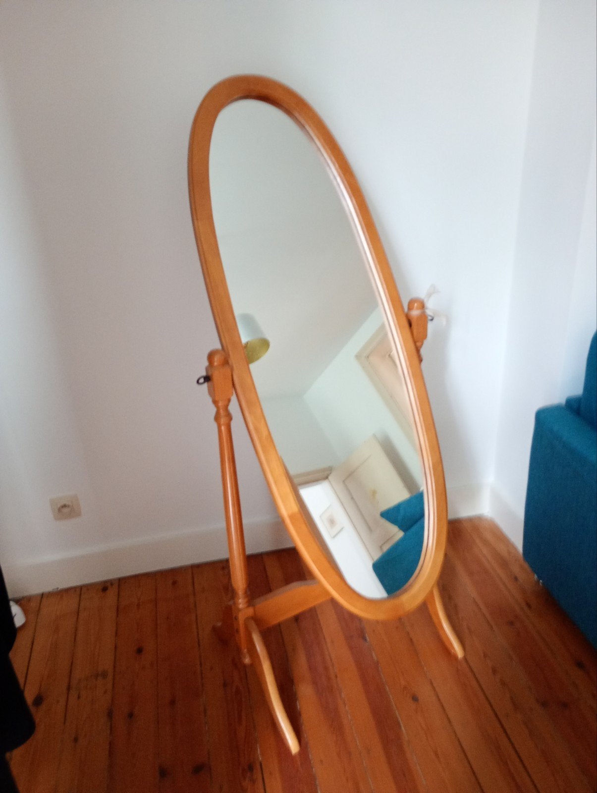 Miroir ovale, cadre et pieds en bois, Maison & Meubles, Accessoires pour la Maison | Miroirs, Enlèvement, Ovale