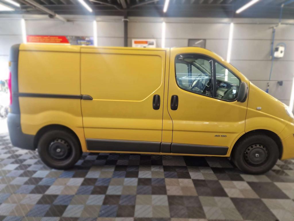 Renault Trafic 2.5 dCi 150pk AUTOMATIQUE bj. 2009 EXPORT, Achat, 4 portes, 3 places, Diesel
