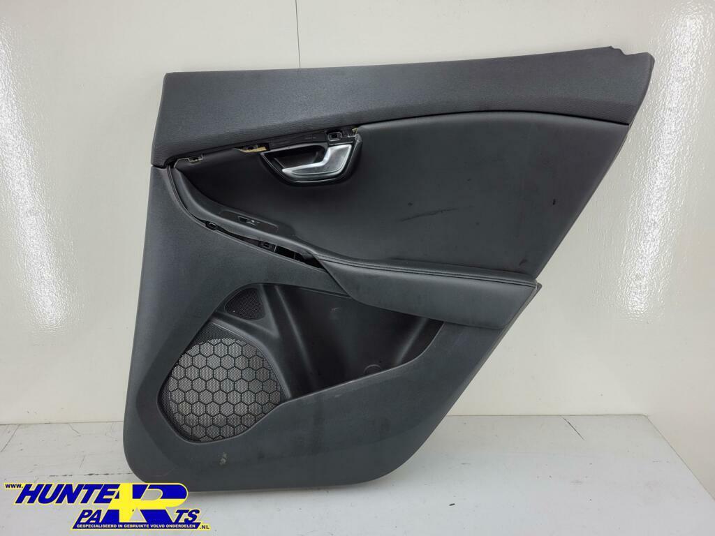 Portierbekleding rechtsachter Volvo V40 ('12-'19) 39815374, Gebruikt, Ophalen of Verzenden, Volvo, Volvo
