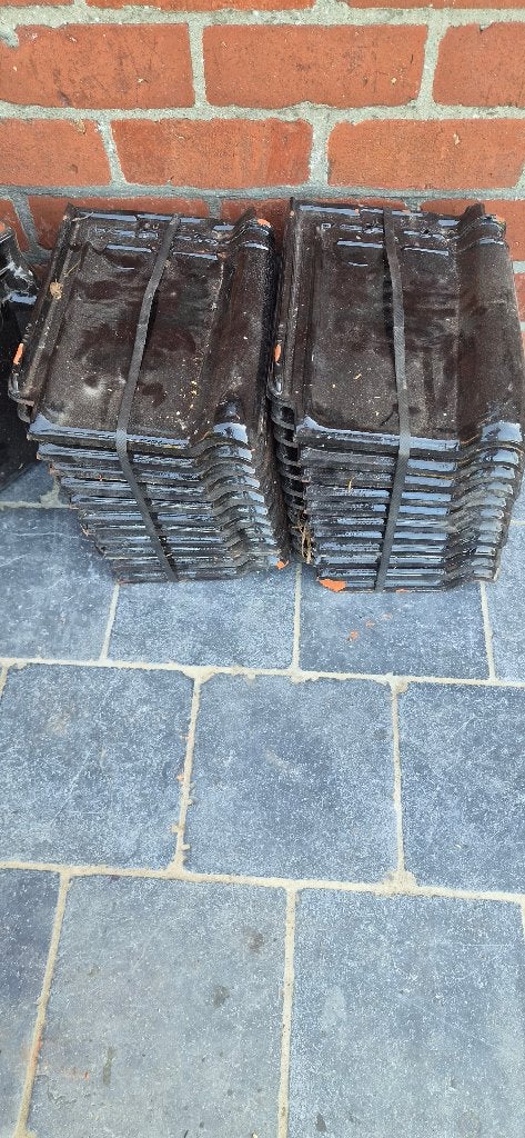 Lot Koramic Pottelberg geglazuurde zwarte dakpannen, Doe-het-zelf en Bouw, Ophalen, Steen of Klei, Zwart, Nieuw