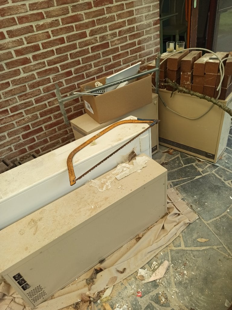 Gratis 4 accumulatie verwarmingen, Doe-het-zelf en Bouw, Verwarming en Radiatoren, Gebruikt, Radiator, 800 watt of meer, 80 cm of meer