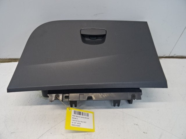 OPBERGVAK Seat Ibiza IV (6J5) (01-2008/06-2017), Auto-onderdelen, Gebruikt, Service@seat.de, Seat Deutschland GmbH, Seat