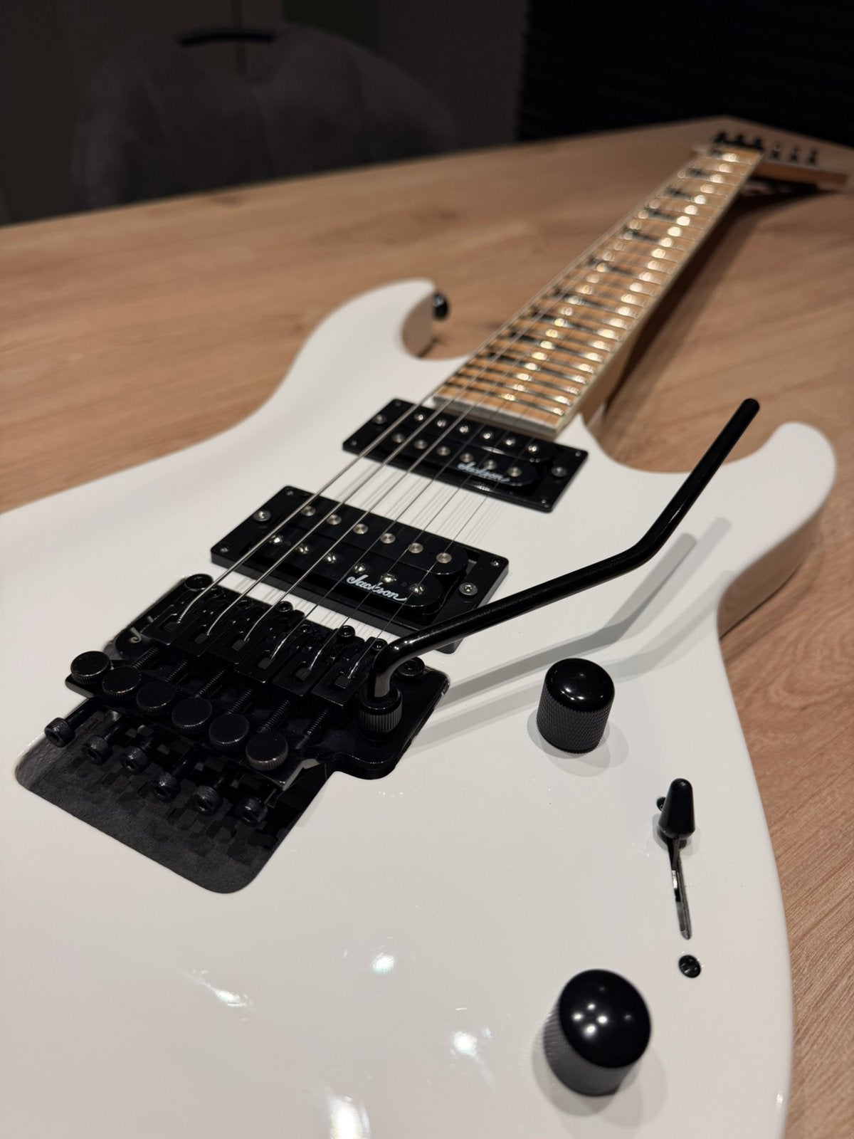 Jackson Dinky JS32 Snow White, Muziek en Instrumenten, Ophalen, Gebruikt, Solid body, Overige merken