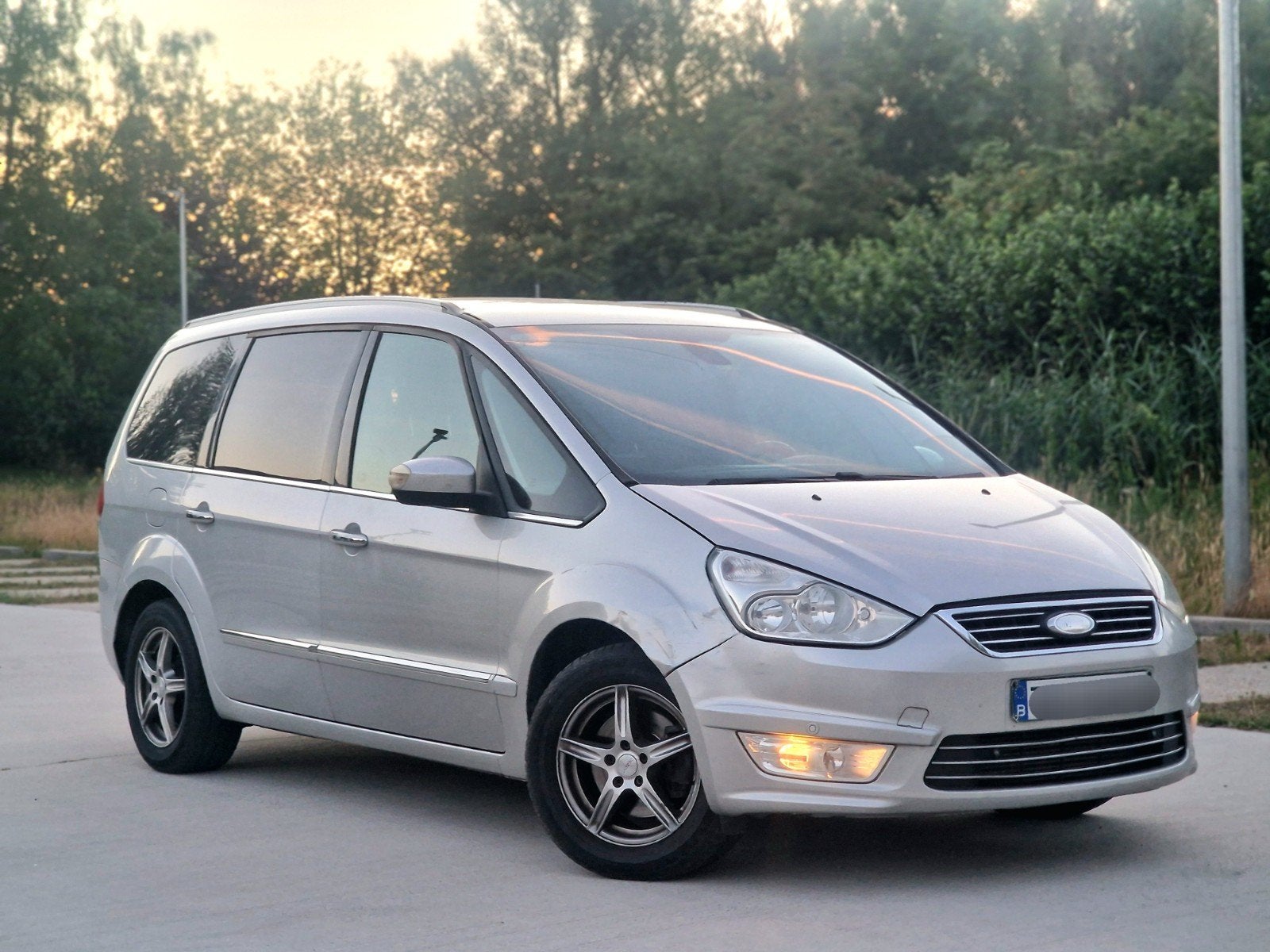 Ford Galaxy 2.2 TDCi – 7 zitplaatsen – 200 pk - 2011- EURO5, Auto's, Ford, Euro 5, Zwart, 7 zetels, Bedrijf